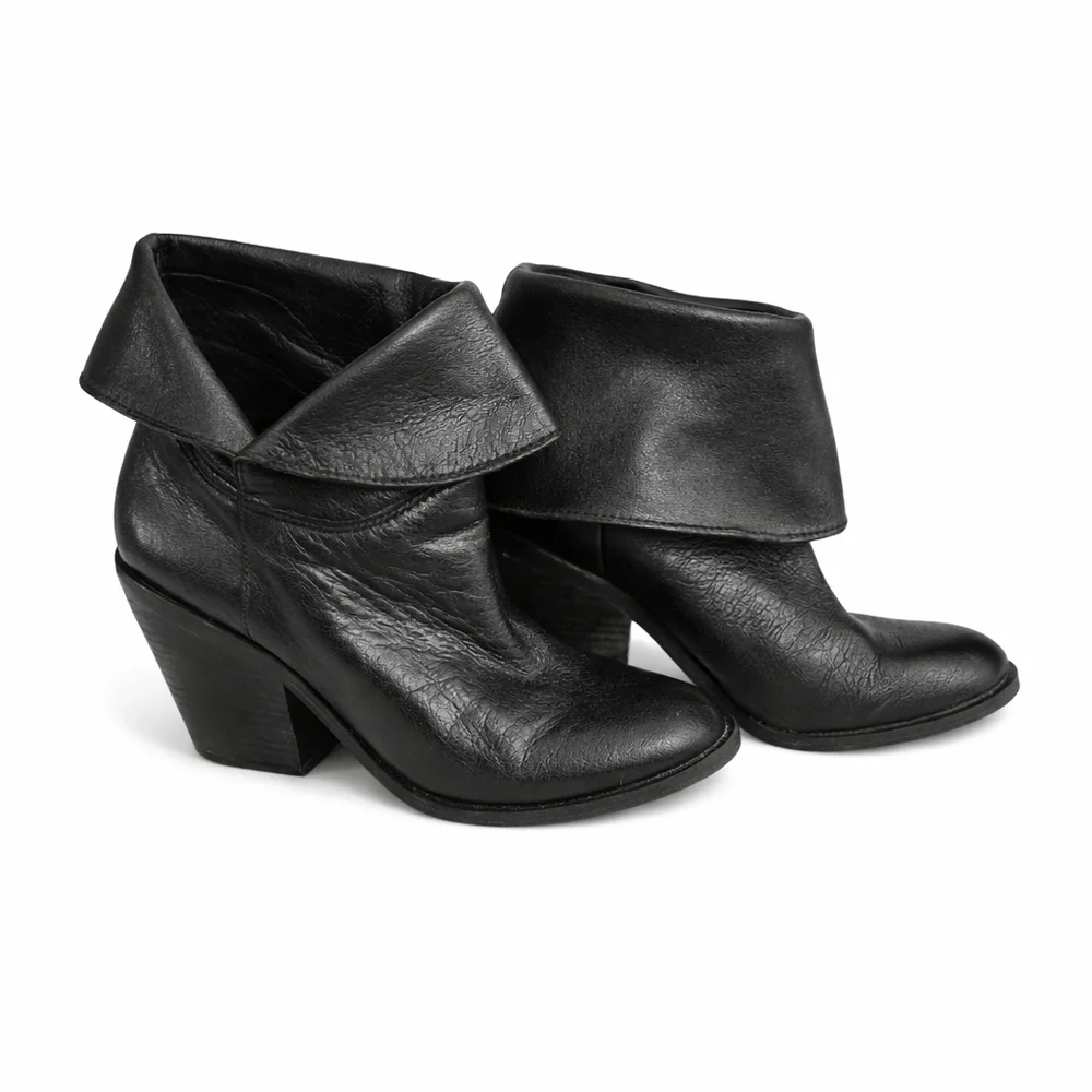 Lucky Brand Black leather‎ foldover ankle boots 6 NWT